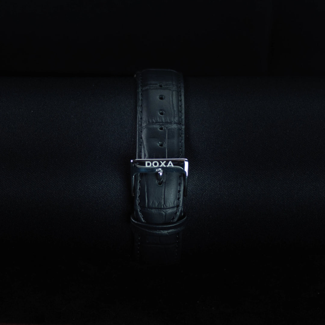 Luxury watch (105.10.051D.01): watch face angled view left zoomed out