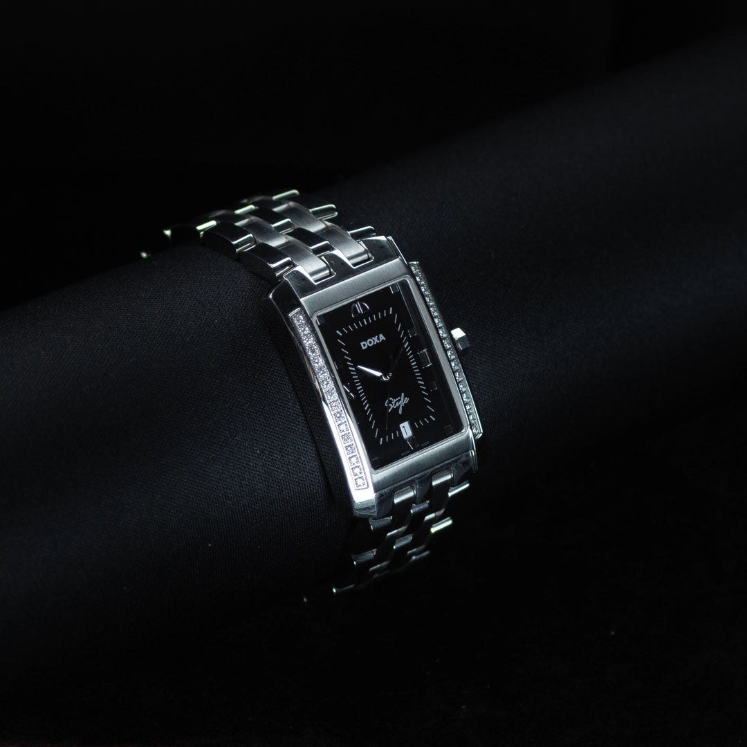 Luxury watch (240.10D.102.10): watch face angled view left zoomed out