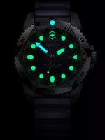 Kép betöltése a Galériamegjelenítőbe, VICTORINOX 241991 Dive Pro Karóra