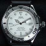 Kép betöltése a Galériamegjelenítőbe, Luxury watch (550.10.014.10WS): watch face