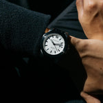 Load image into Gallery viewer, CORNAVIN CO 2021-2006 Downtown 3-H Karóra – Image 2