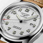 Kép betöltése a Galériamegjelenítőbe, LONGINES L38114732 Spirit Karóra