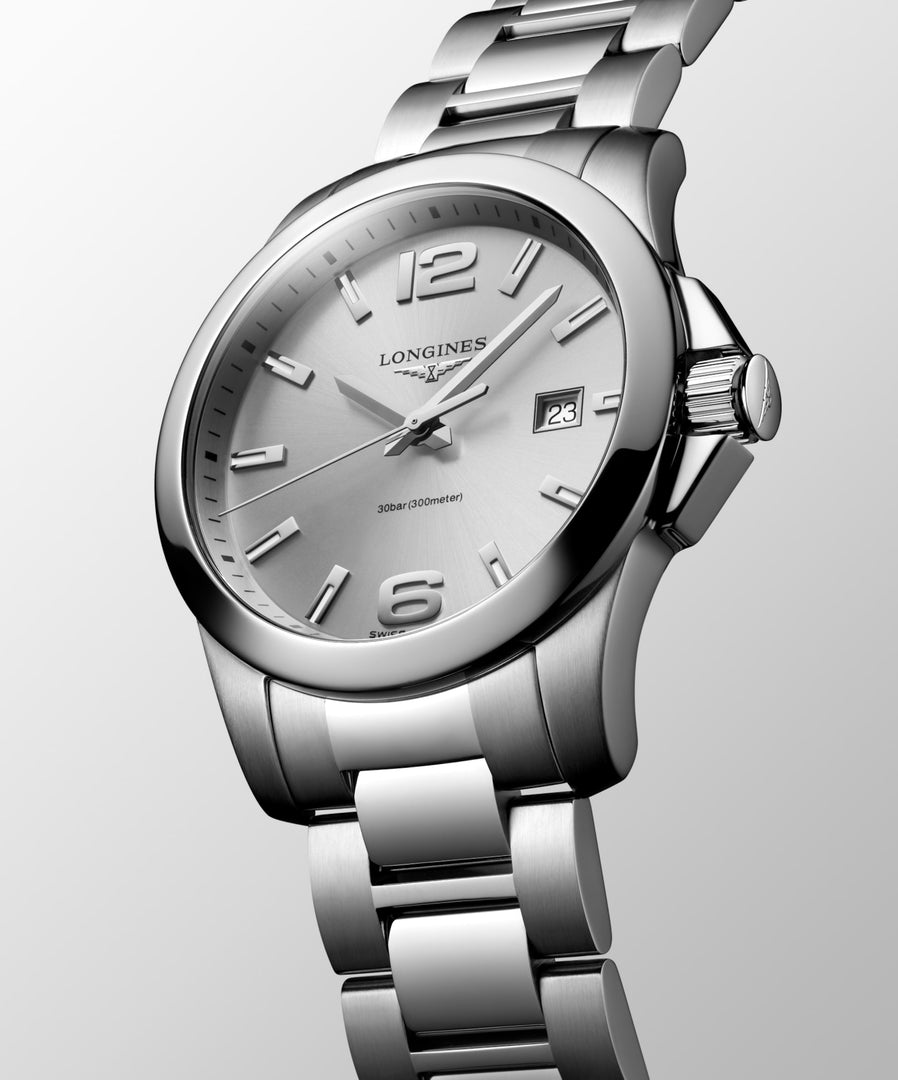 LONGINES L37594766 Conquest Karóra