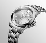 Kép betöltése a Galériamegjelenítőbe, LONGINES L37594766 Conquest Karóra