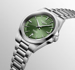 Kép betöltése a Galériamegjelenítőbe, LONGINES L38304026 Conquest Karóra