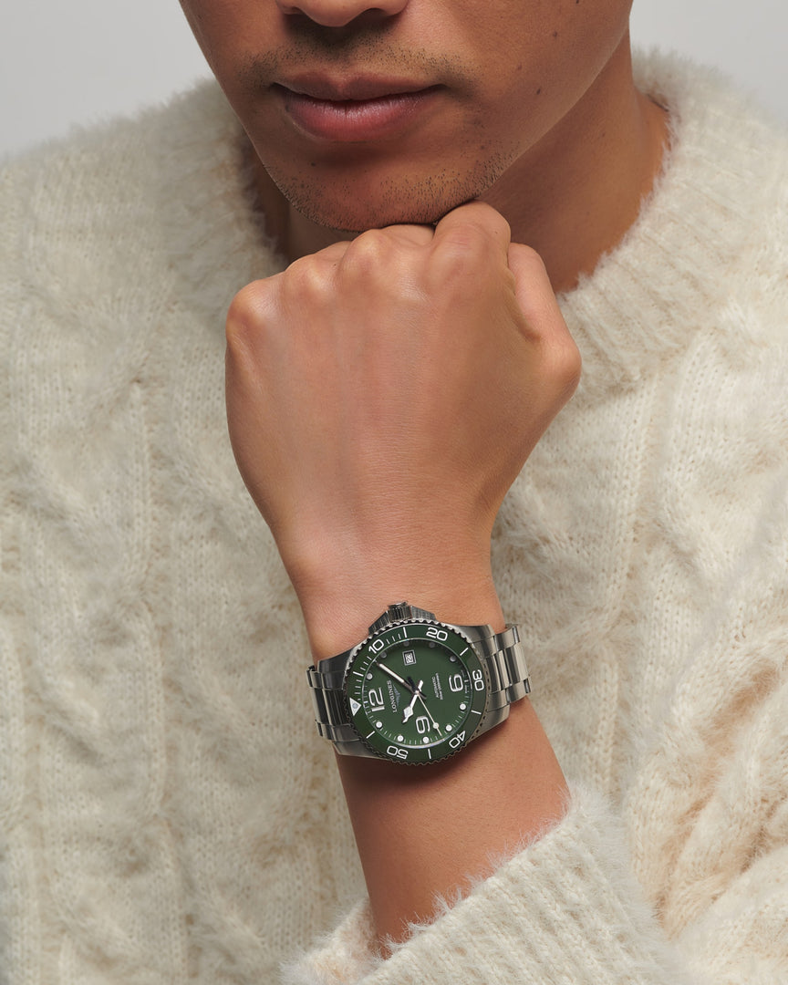 LONGINES L37824066 HydroConquest Karóra