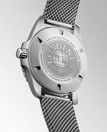 Kép betöltése a Galériamegjelenítőbe, LONGINES L37884906 HydroConquest Karóra