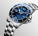 Kép betöltése a Galériamegjelenítőbe, LONGINES L38404966 HydroConquest Karóra