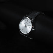 Luxury watch (106.10.021.01): watch face angled view right zoomed out