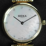 Kép betöltése a Galériamegjelenítőbe, Luxury watch (111.33.058.11): watch face
