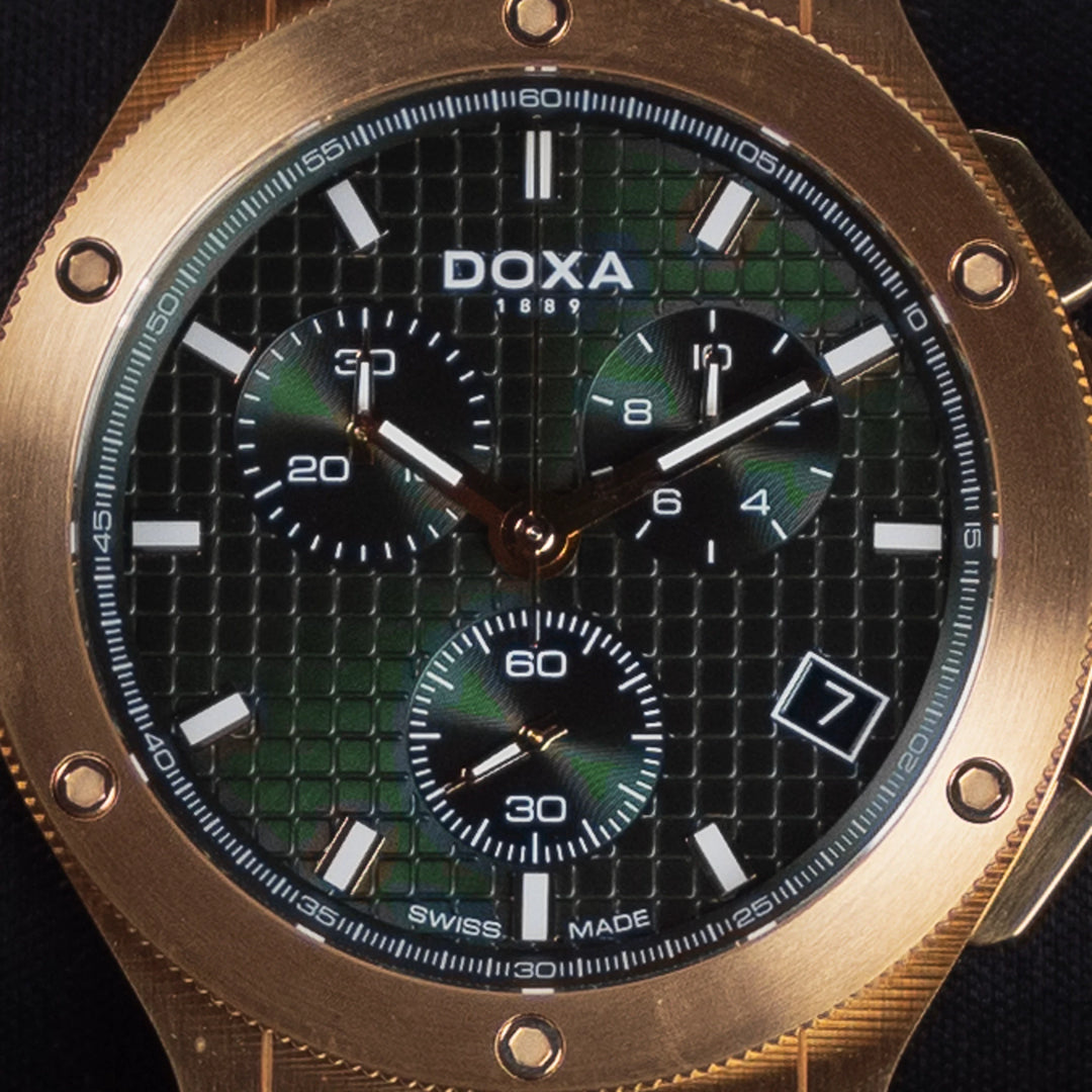 Luxury watch (166.90.131.17): watch face