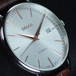 Load image into Gallery viewer, Luxury watch (171.10.021R.02): watch face angled view left

