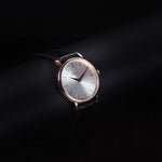 Load image into Gallery viewer, Luxury watch (173.95.021.01): watch face angled view left zoomed out
