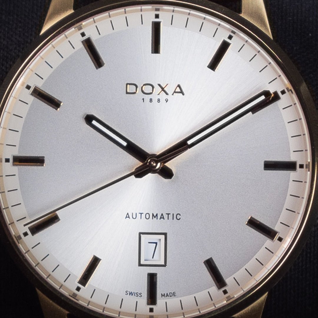 Luxury watch (195.50.011.02): watch face