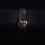 Kép betöltése a Galériamegjelenítőbe, Luxury watch (195.90.101.01): watch bracelet zoomed out
