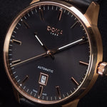 Kép betöltése a Galériamegjelenítőbe, Luxury watch (195.90.101.01): watch face angled view right
