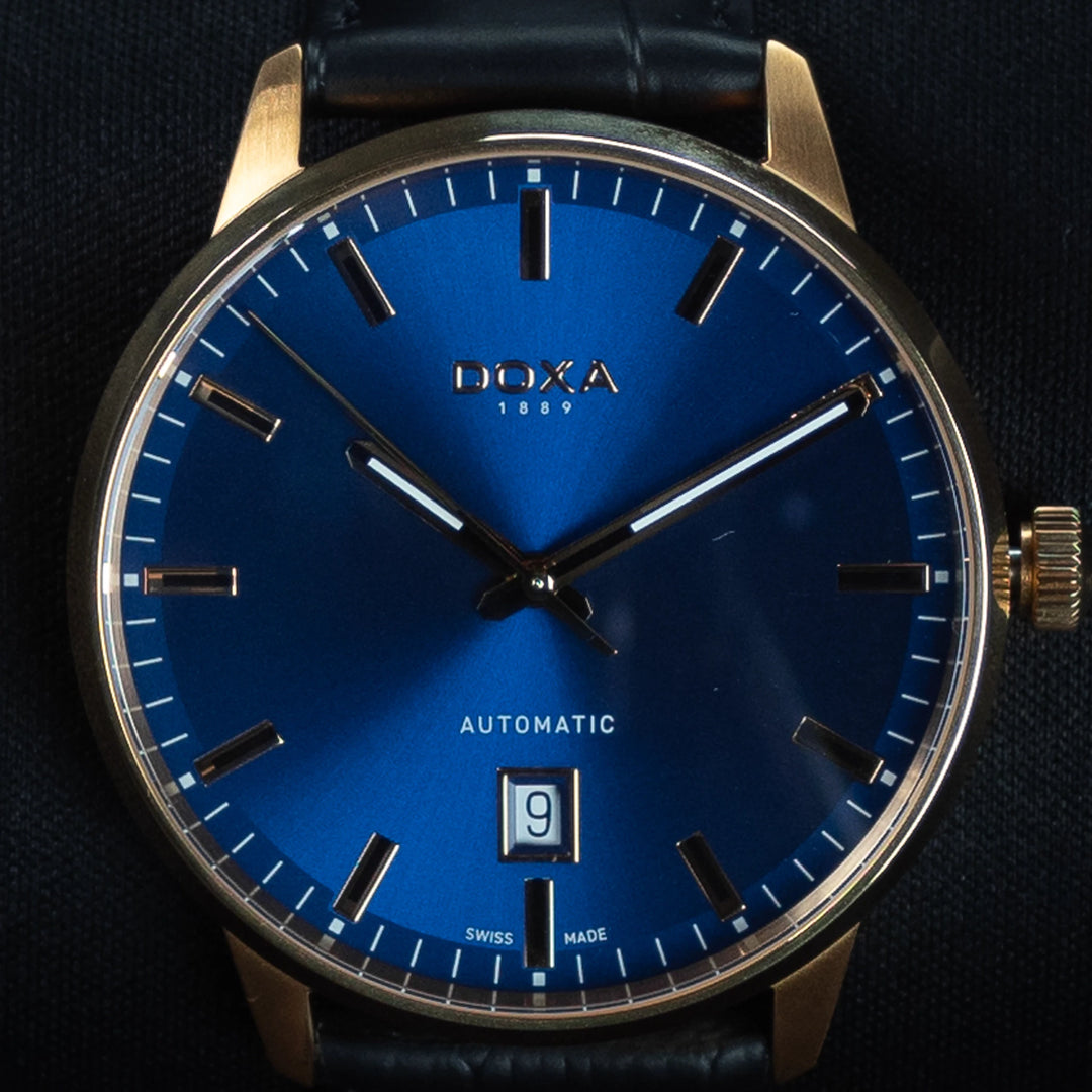 Luxury watch (195.90.201.01): watch face