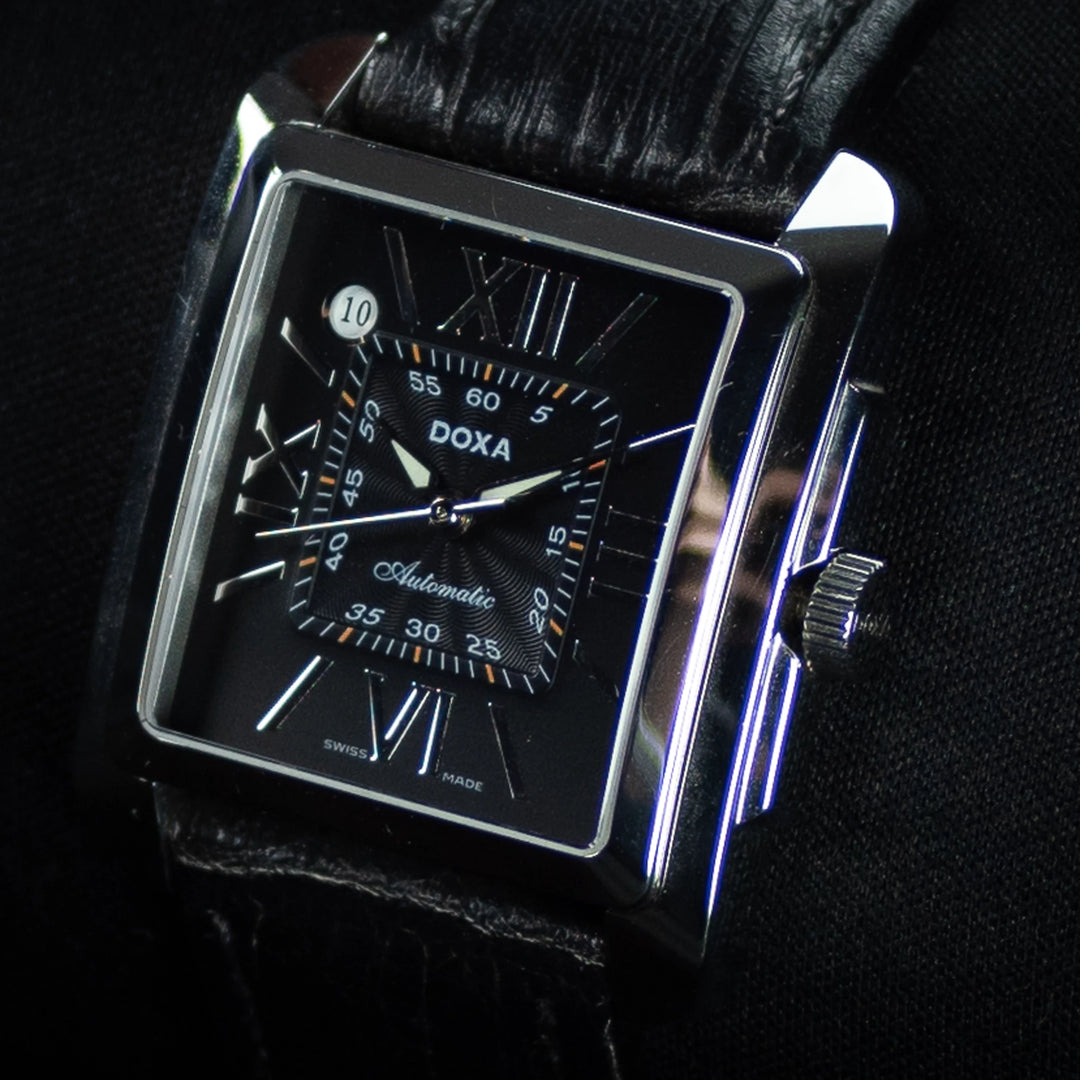 Luxury watch (251.10.102.01C): watch face angled view right