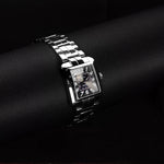 Kép betöltése a Galériamegjelenítőbe, Luxury watch (251.10.117.10): watch face angled view right zoomed out
