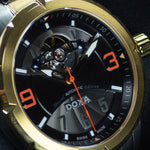 Kép betöltése a Galériamegjelenítőbe, Luxury watch (D109TOW): watch face angled view left
