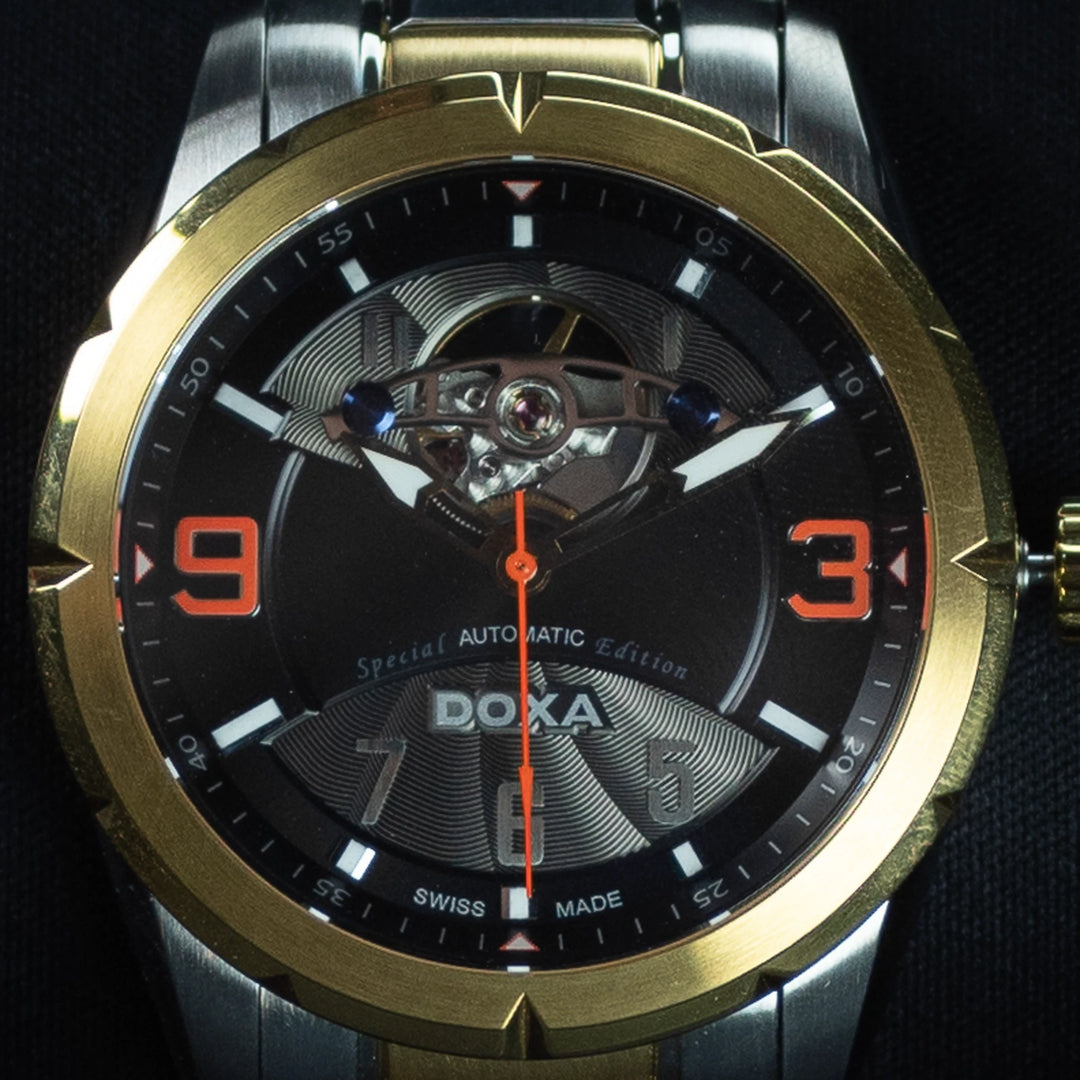 Luxury watch (D109TOW): watch face