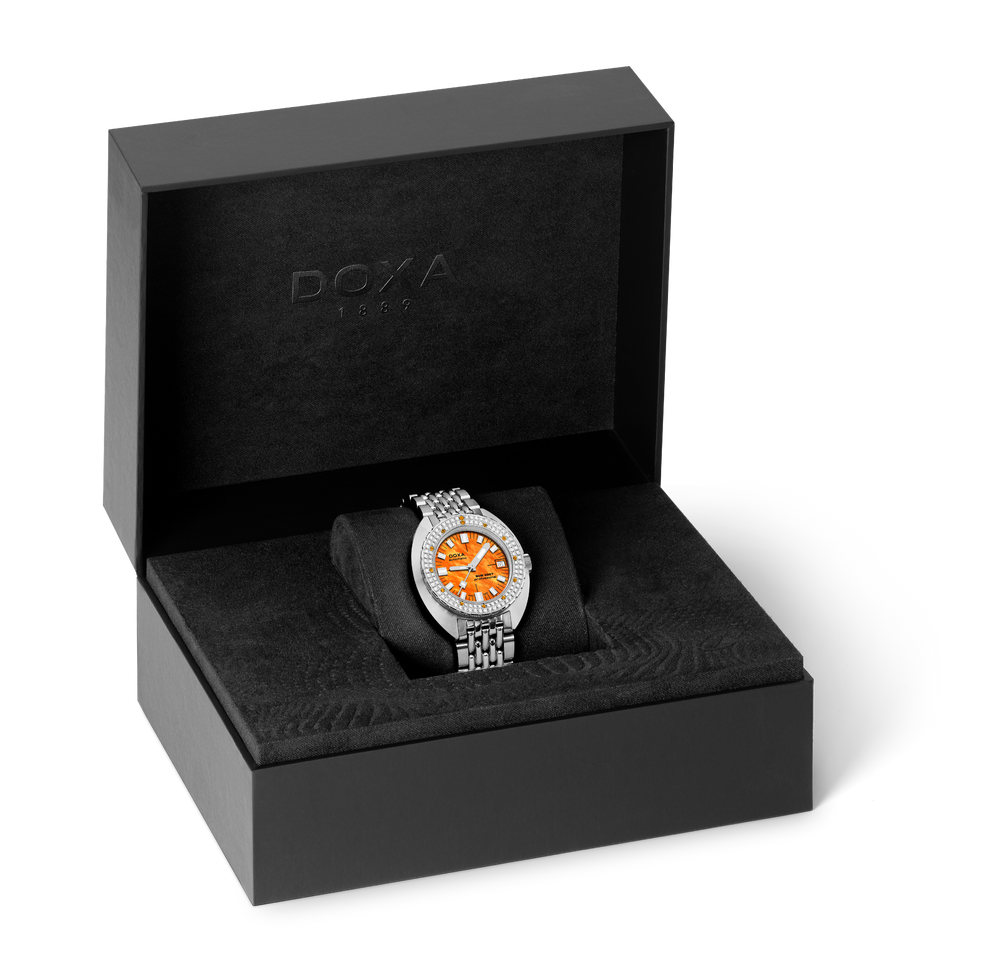 DOXA SUB 804.10D.351.10 200T Diamonds Professional Watch