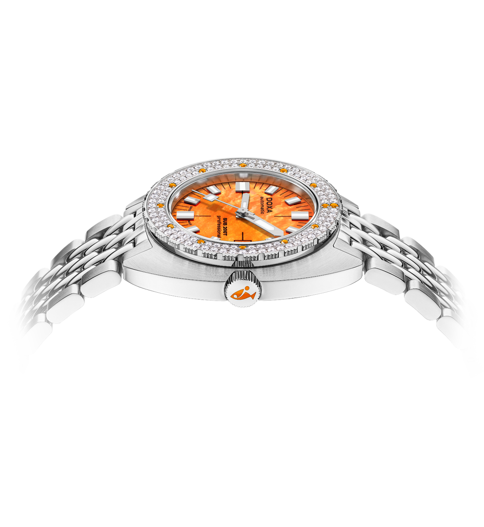 DOXA SUB 804.10D.351.10 200T Diamonds Professional Watch