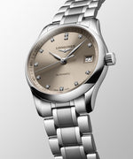 Kép betöltése a Galériamegjelenítőbe, LONGINES L23574076 Master Collection Karóra – Image 5
