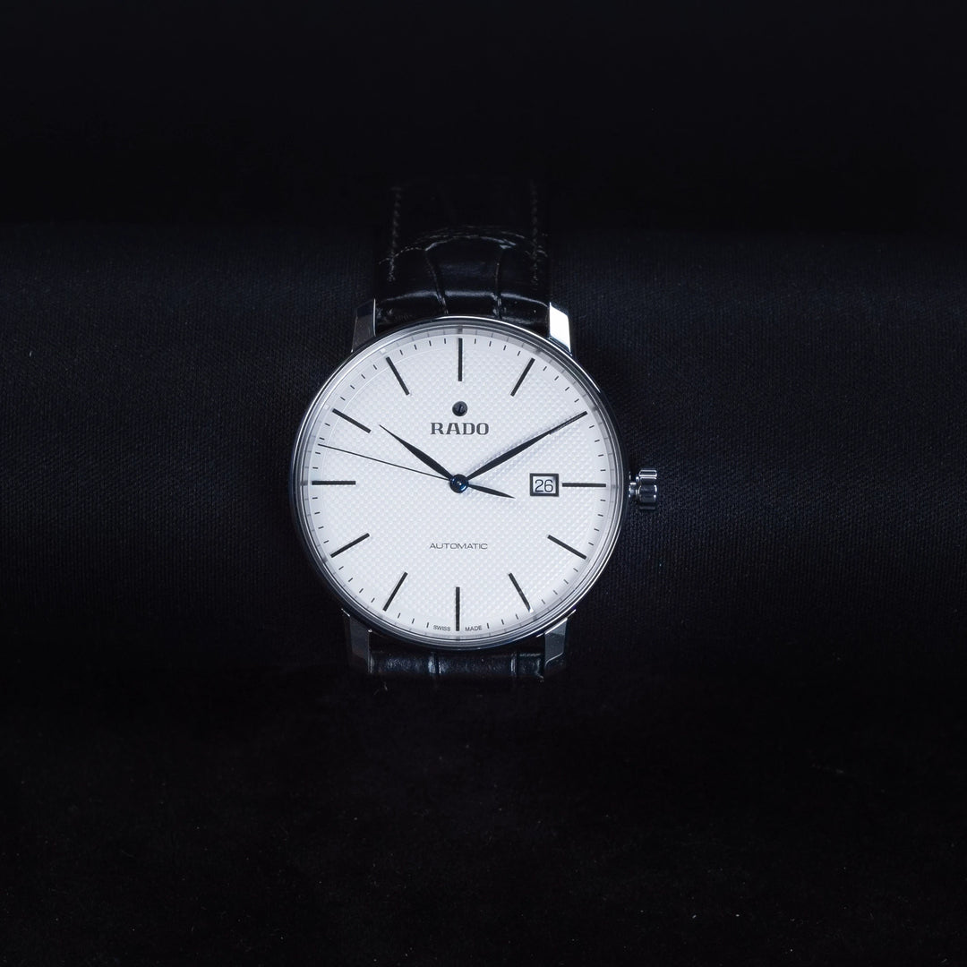 Luxury watch (R22876015): watch face zoomed out