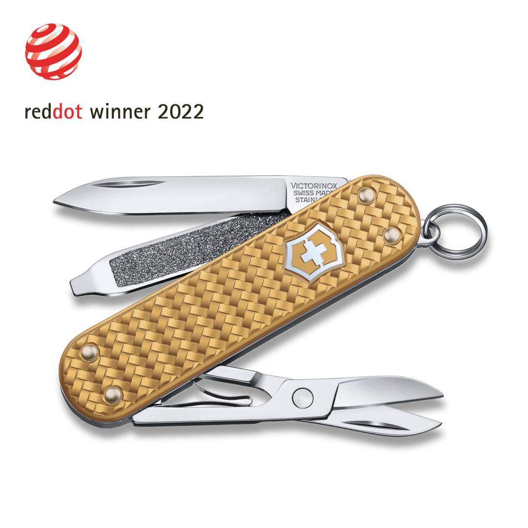 VICTORINOX 0.6221.408G Classic SD Precious Alox Knife