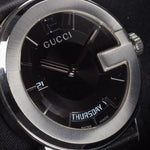 Kép betöltése a Galériamegjelenítőbe, Luxury watch (YA101301): watch face angled view left
