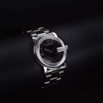 Kép betöltése a Galériamegjelenítőbe, Luxury watch (YA101405): watch face angled view left zoomed out
