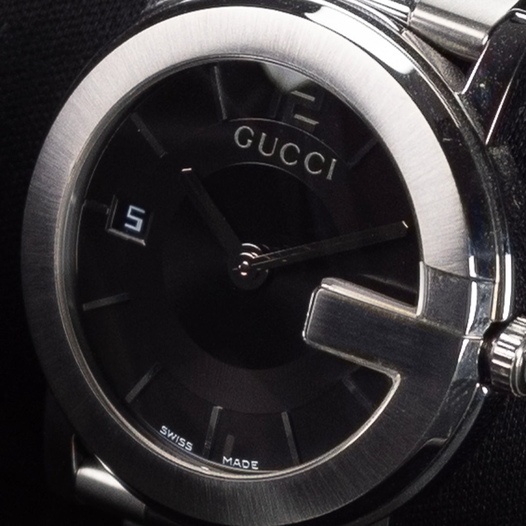 Luxury watch (YA101405): watch face angled view right
