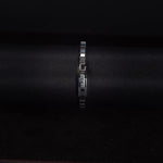 Kép betöltése a Galériamegjelenítőbe, Luxury watch (YA102535): watch bracelet zoomed out
