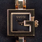 Kép betöltése a Galériamegjelenítőbe, Luxury watch (YA102575): watch face
