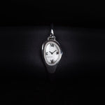 Kép betöltése a Galériamegjelenítőbe, Luxury watch (YA103528): watch face zoomed out
