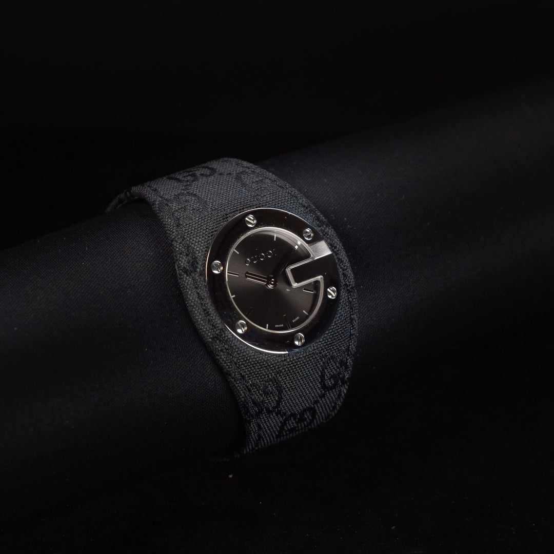 Luxury watch (YA104504): watch face angled view left zoomed out