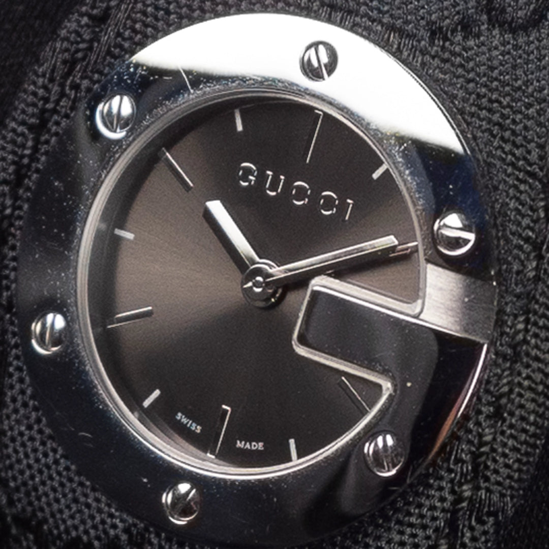 Luxury watch (YA104504): watch face angled view right