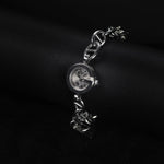 Kép betöltése a Galériamegjelenítőbe, Luxury watch (YA107513): watch face angled view right zoomed out
