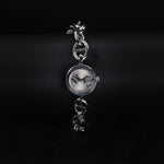 Kép betöltése a Galériamegjelenítőbe, Luxury watch (YA107513): watch face zoomed out
