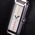 Kép betöltése a Galériamegjelenítőbe, Luxury watch (YA109503): watch face angled view right
