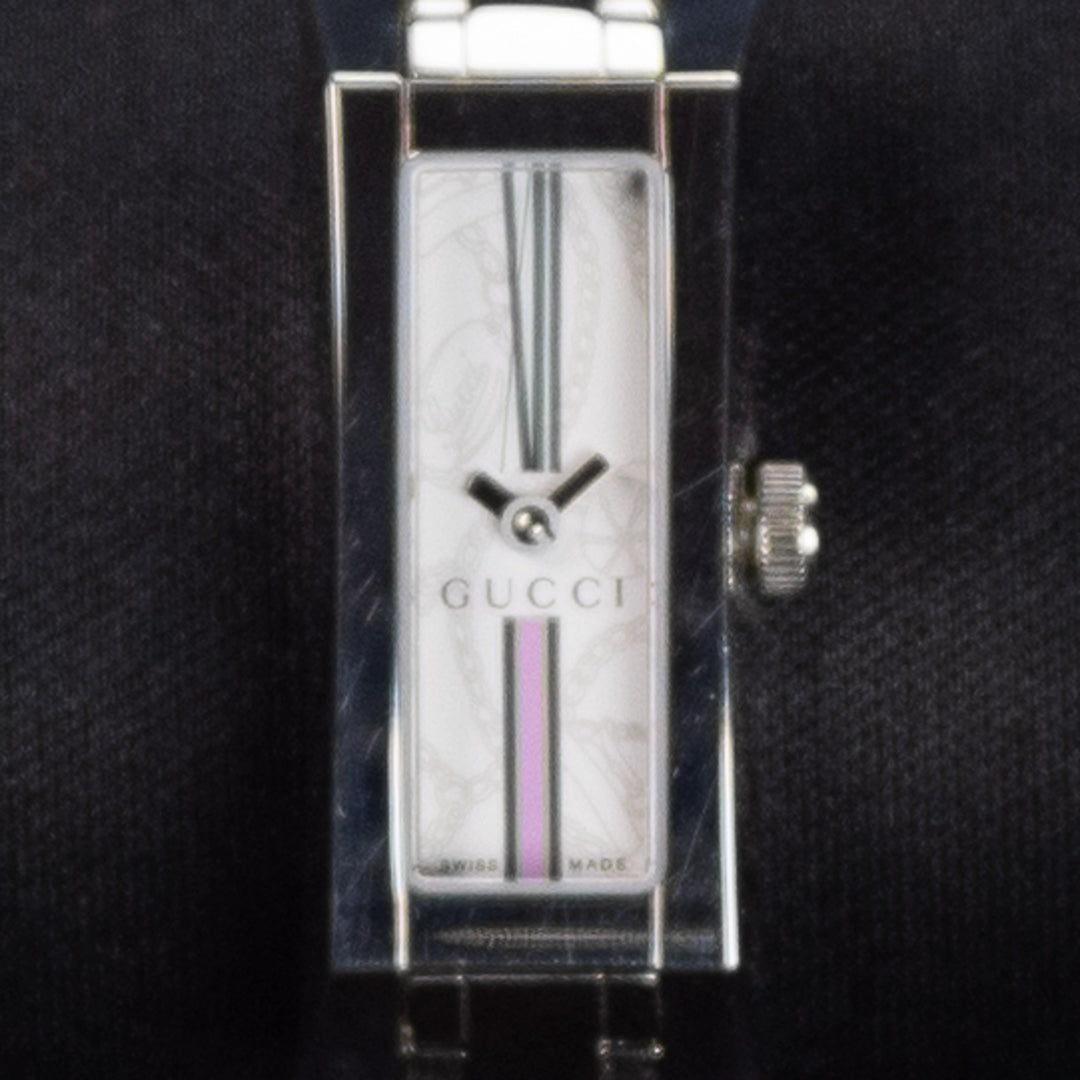 Luxury watch (YA110501): watch face