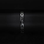 Kép betöltése a Galériamegjelenítőbe, Luxury watch (YA110502): watch bracelet zoomed out
