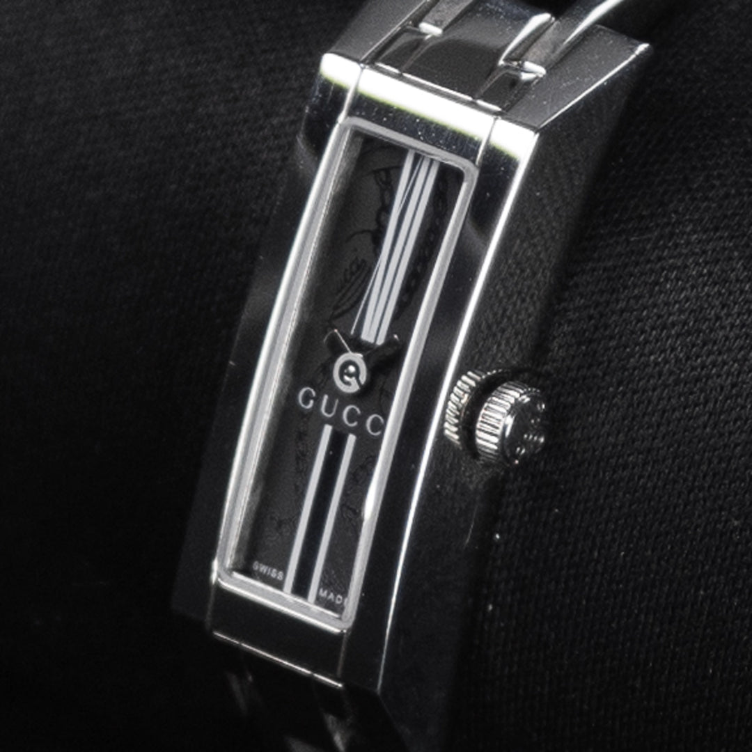 Luxury watch (YA110502): watch face angled view right