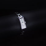 Kép betöltése a Galériamegjelenítőbe, Luxury watch (YA110508): watch face angled view left zoomed out
