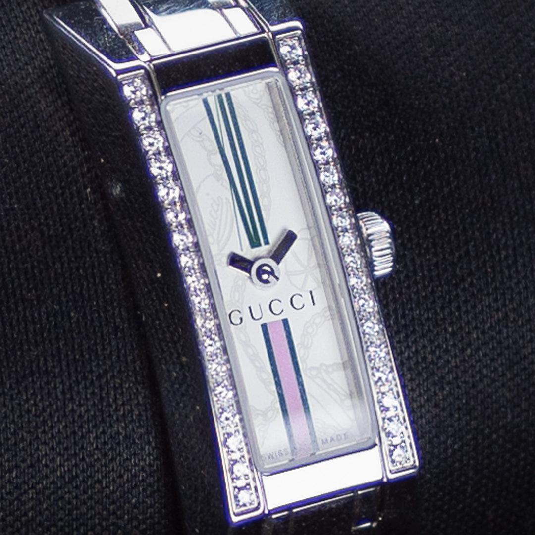 Luxury watch (YA110508): watch face angled view left