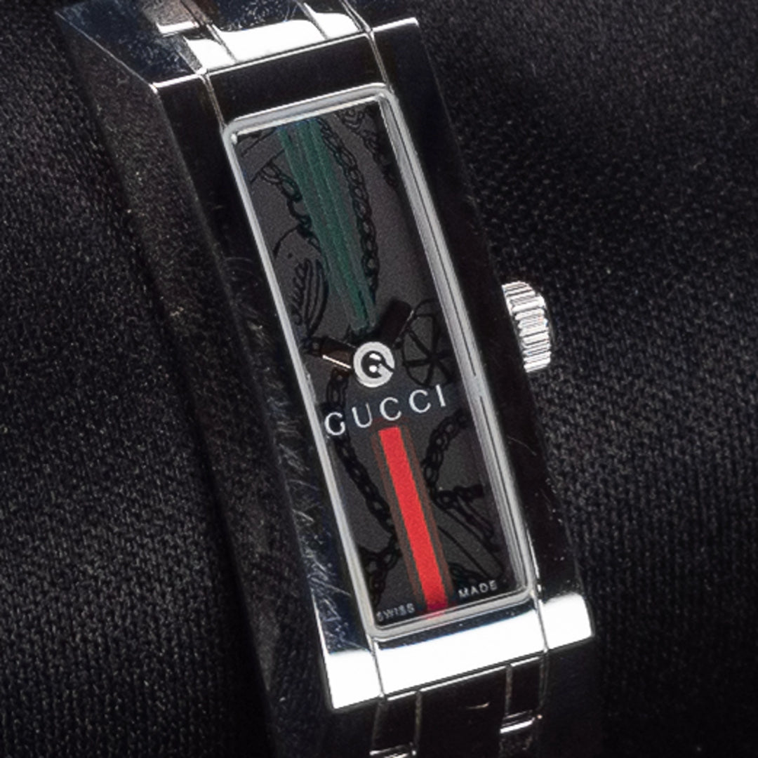 Luxury watch (YA110512): watch face angled view left
