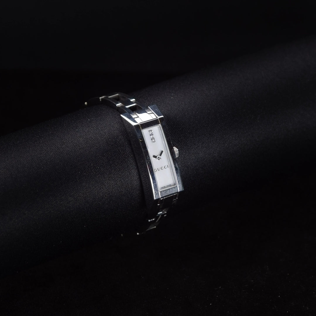 Luxury watch (YA110516): watch face angled view left zoomed out