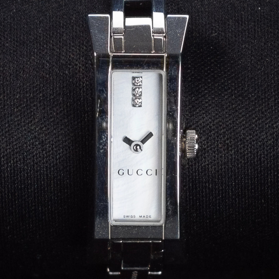 Luxury watch (YA110516): watch face