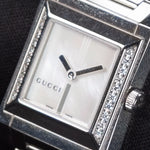 Kép betöltése a Galériamegjelenítőbe, Luxury watch (YA111504): watch face angled view right
